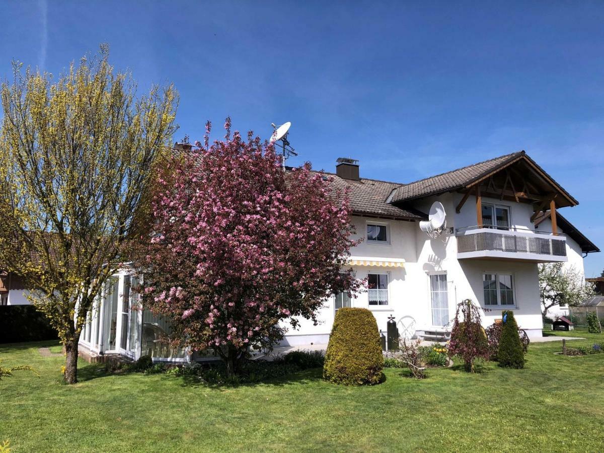 Christl'S Ferienwohnung Marktoberdorf Esterno foto